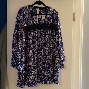 3/4 sleeve floral blouse